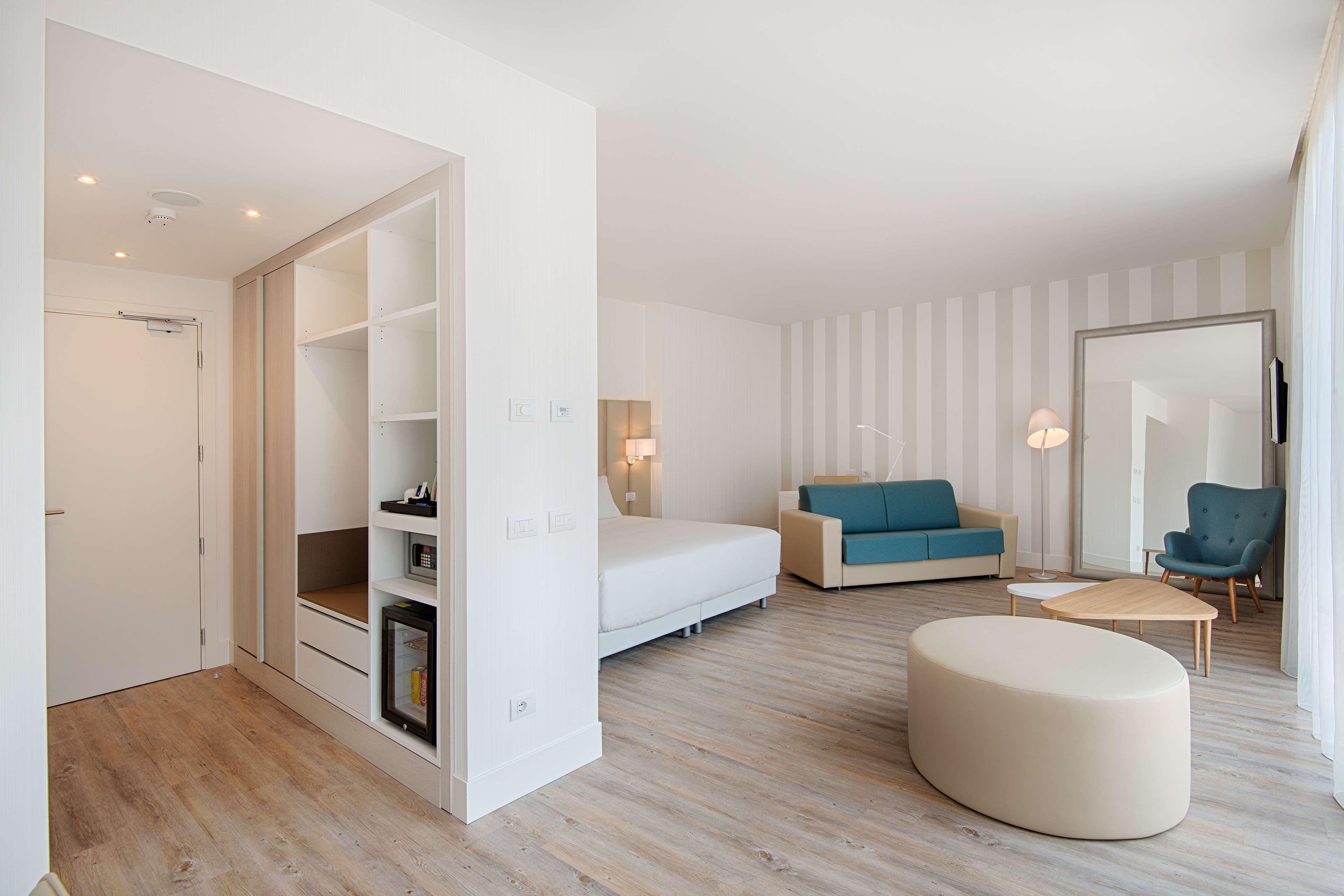 Nh Trento Hotel Buitenkant foto