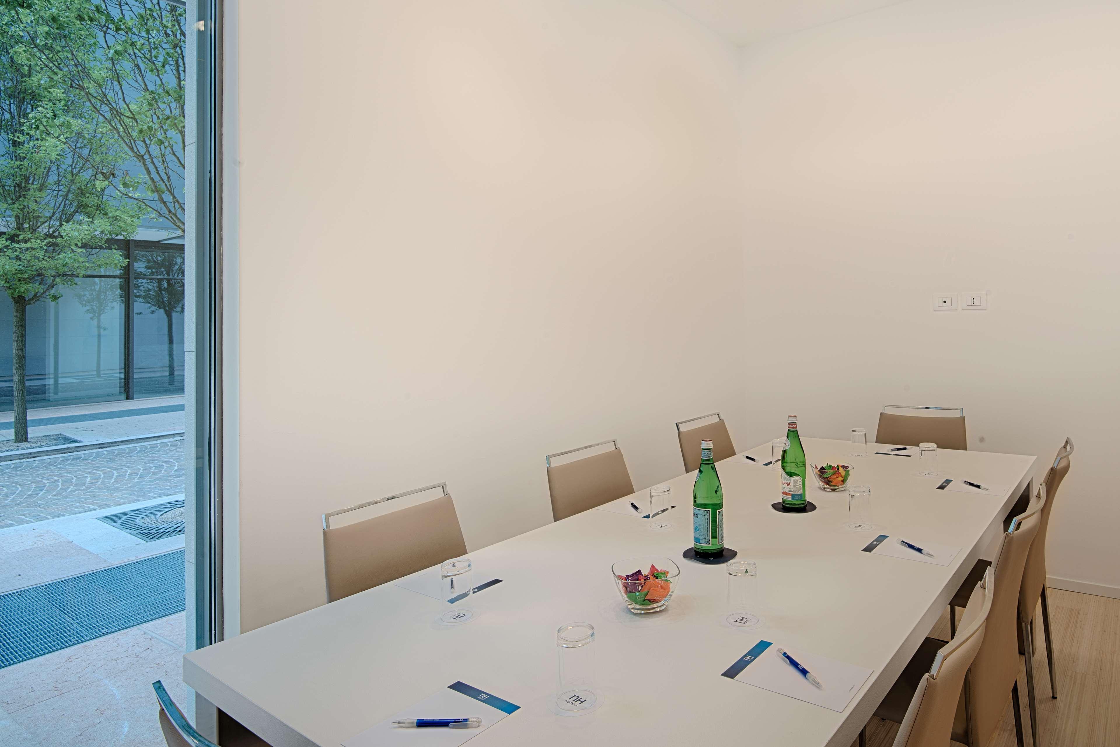 Nh Trento Hotel Buitenkant foto